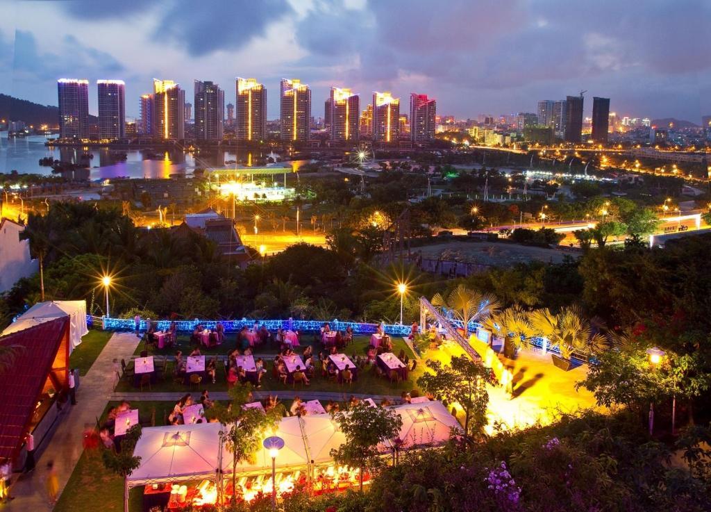 Guesthouse International Hotel 三亚 外观 照片